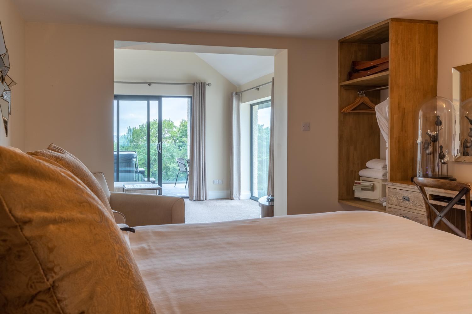 Lakes Hotel & Spa Bowness-on-Windermere Szoba fotó A bedroom at the hotel